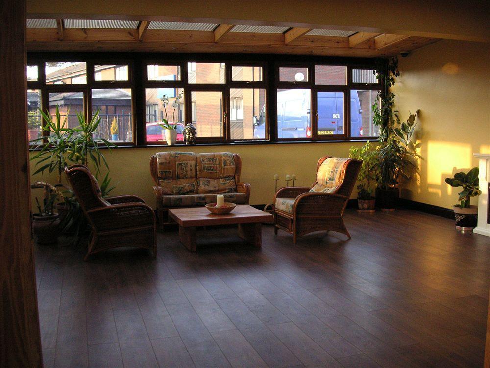 Travel Plaza Hotel Desborough Dış mekan fotoğraf