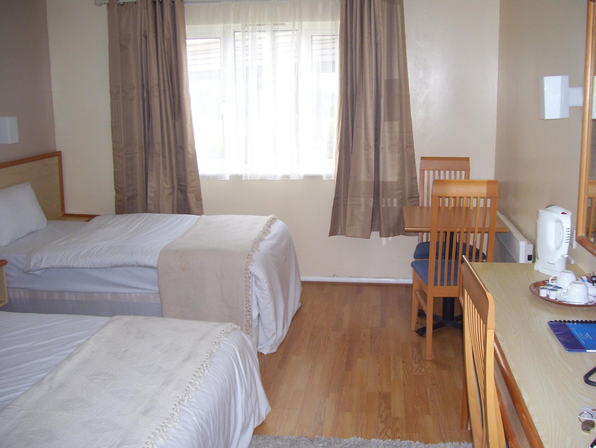 Travel Plaza Hotel Desborough Dış mekan fotoğraf