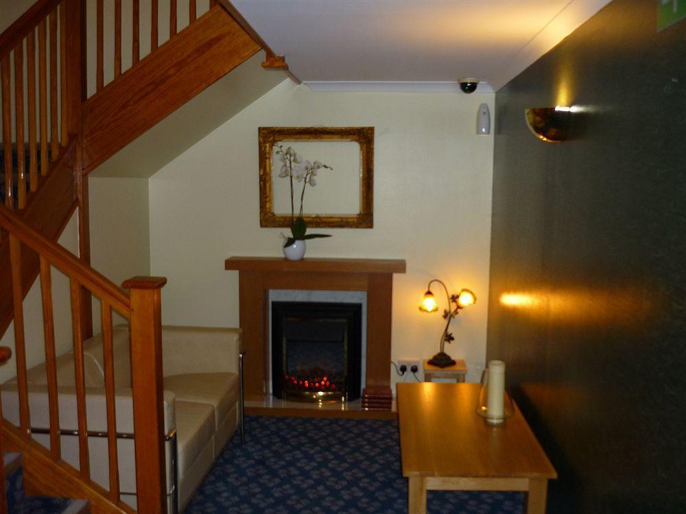 Travel Plaza Hotel Desborough Dış mekan fotoğraf