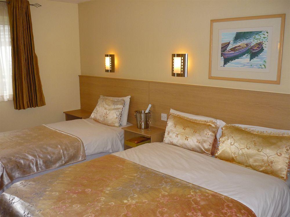Travel Plaza Hotel Desborough Dış mekan fotoğraf