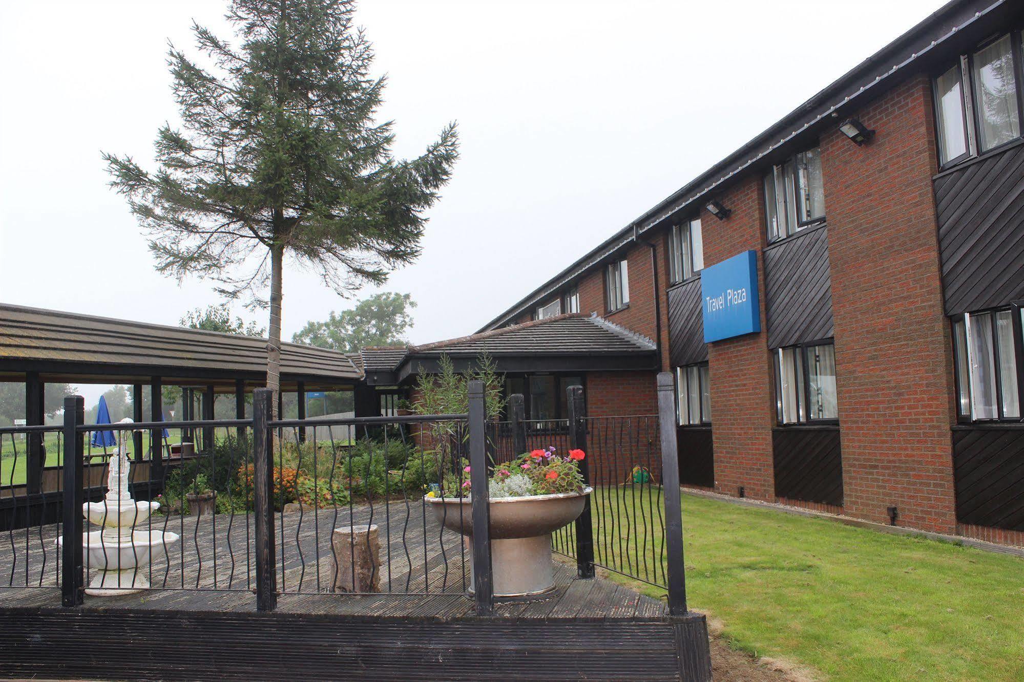 Travel Plaza Hotel Desborough Dış mekan fotoğraf