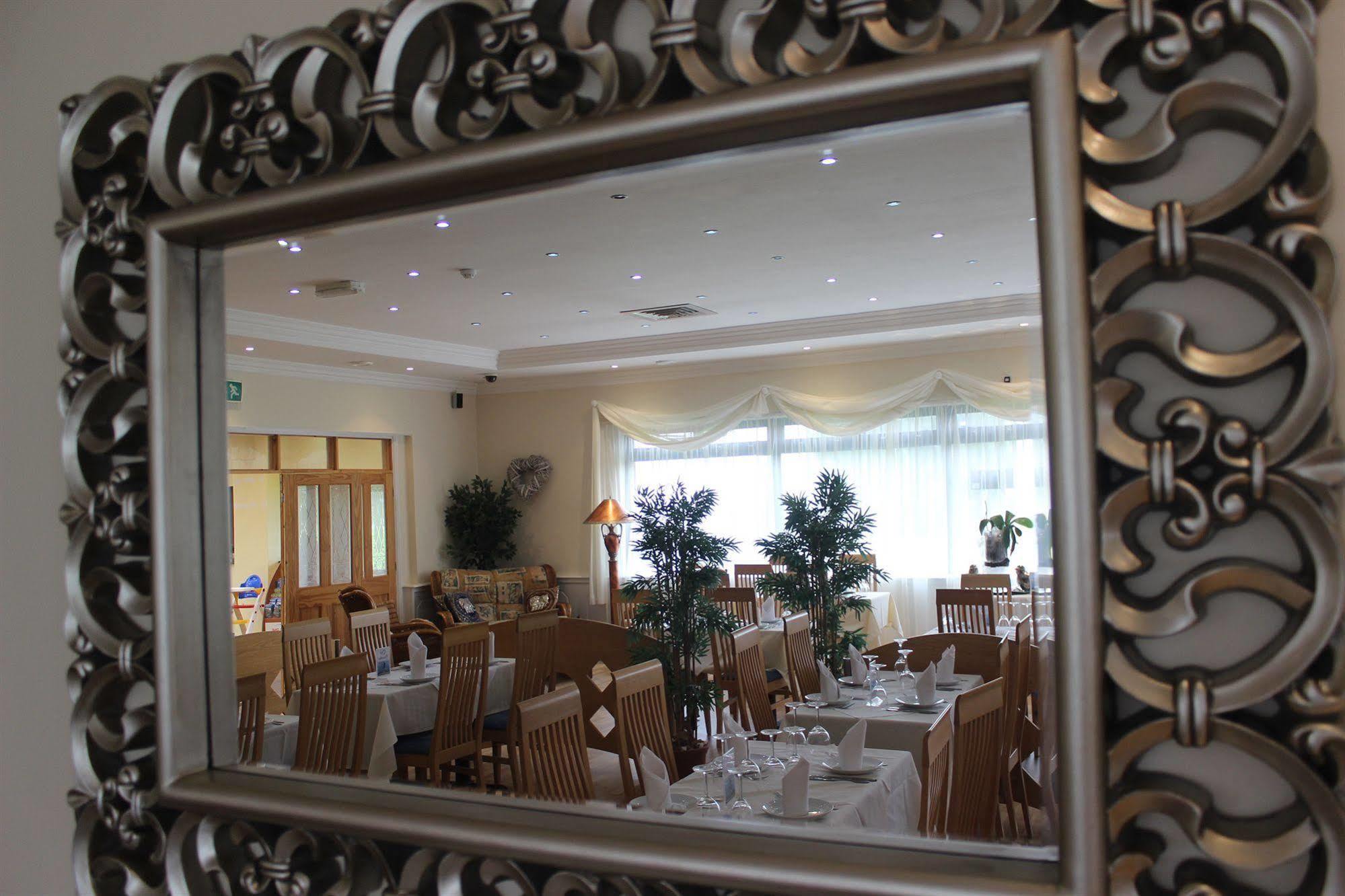Travel Plaza Hotel Desborough Dış mekan fotoğraf