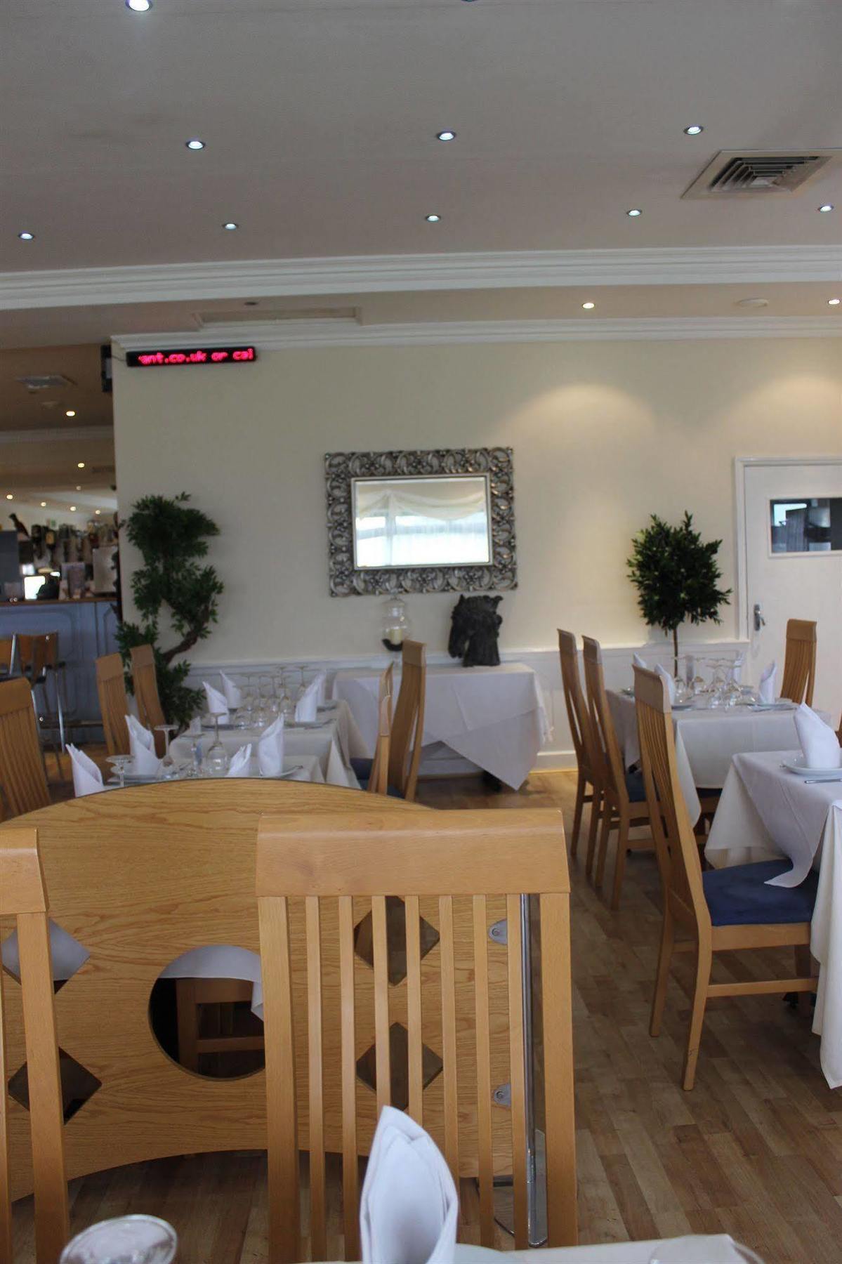 Travel Plaza Hotel Desborough Dış mekan fotoğraf