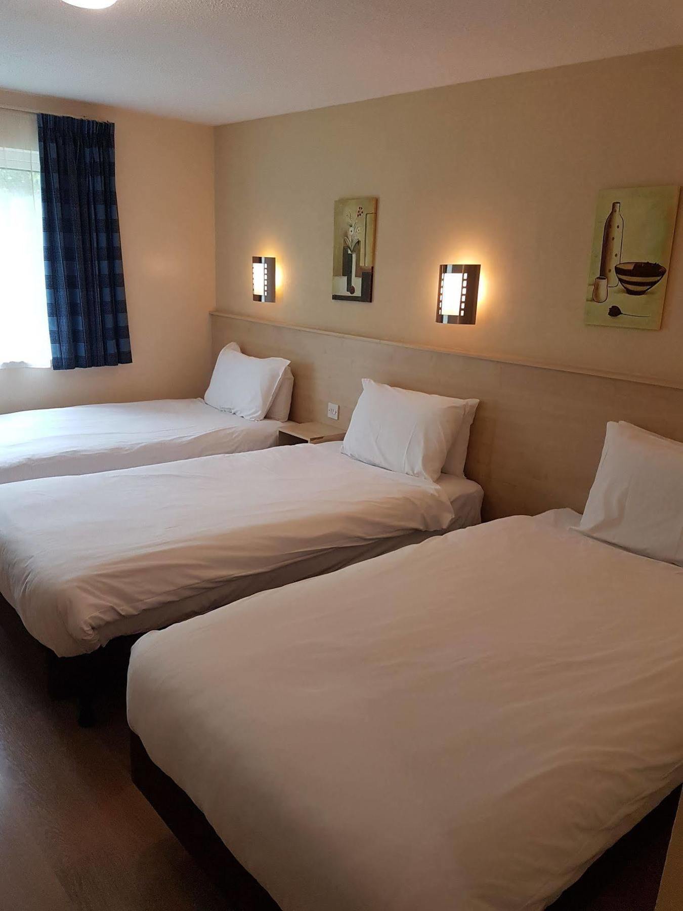 Travel Plaza Hotel Desborough Dış mekan fotoğraf