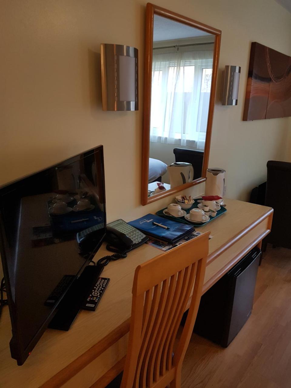 Travel Plaza Hotel Desborough Dış mekan fotoğraf